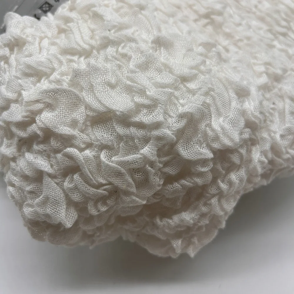IKEA Ofelia Crinkle Throw Blanket White Textured Ruffled 51x67 601.315.93